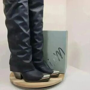 Mi.iM "Stevie" western boots Women's Size 6 Black